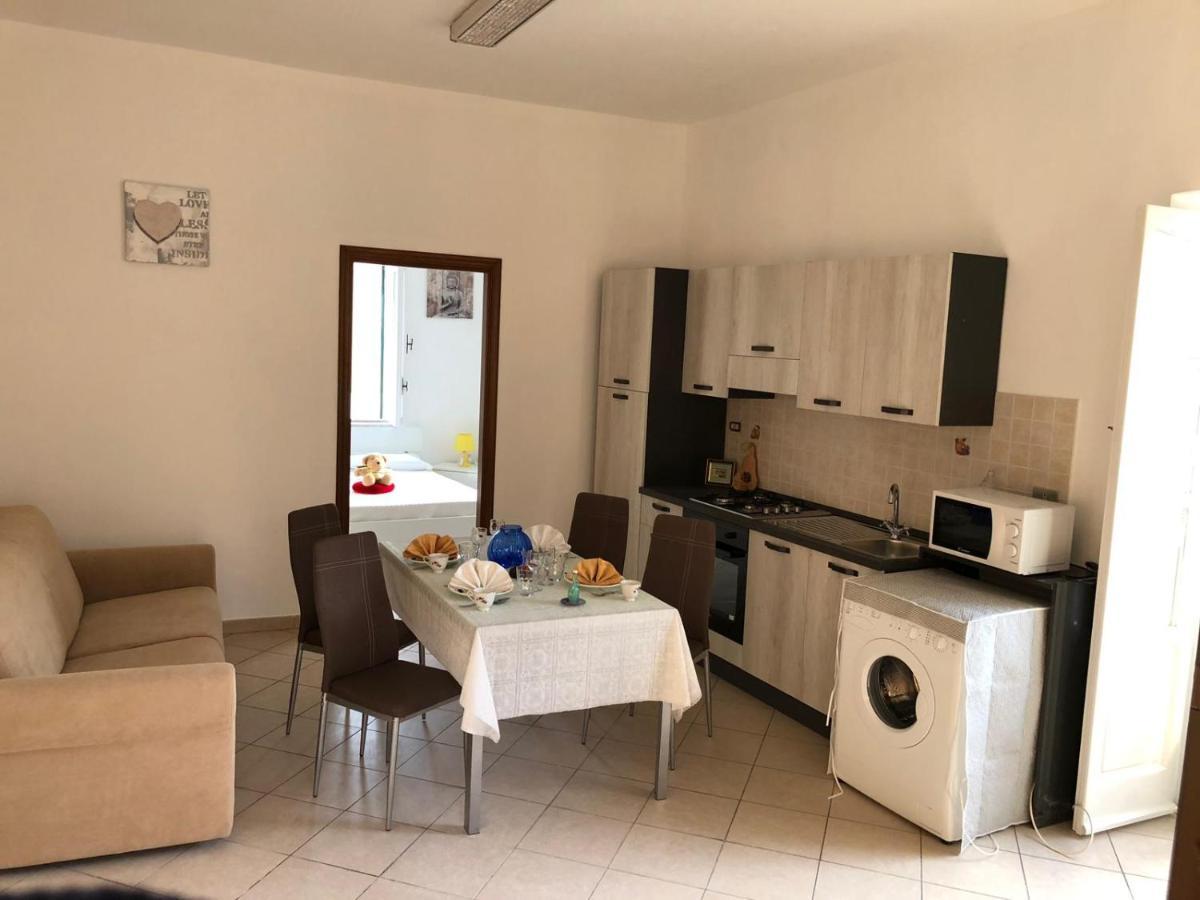 Апартаменты La Casa Di Basi Тропея Экстерьер фото